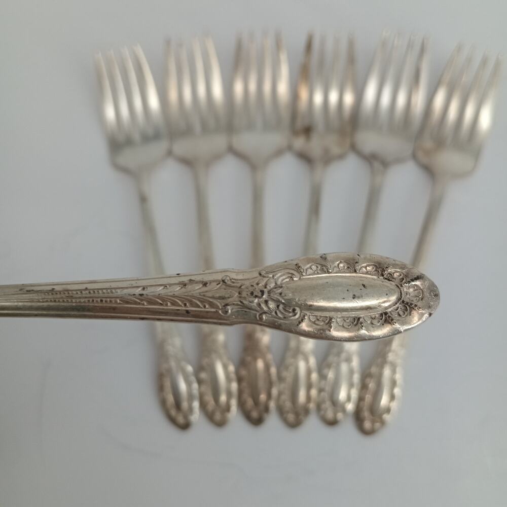 7X SF Wallace Silver Plate Silverplate 1937 SOUTHGATE Salad Forks